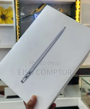 New Laptop Apple MacBook Air 2020 M1 8GB Apple M1 SSD 256GB