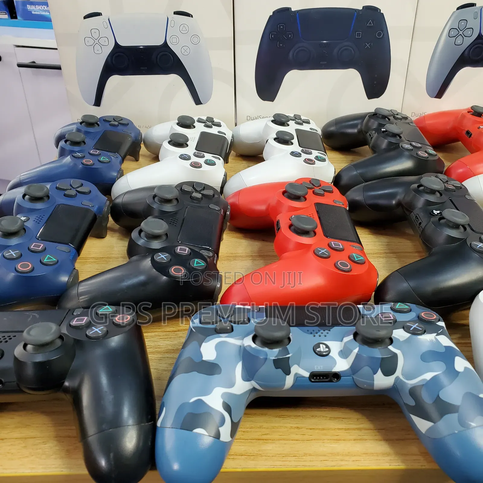 PS4 Original Joystick | ለቤት እና Game Zone በፈለጉት ከለር መርጠው መውሰድ ይችላሉ
‎