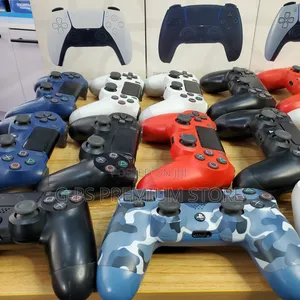 PS4 Original Joystick | ለቤት እና Game Zone በፈለጉት ከለር መርጠው መውሰድ ይችላሉ
‎