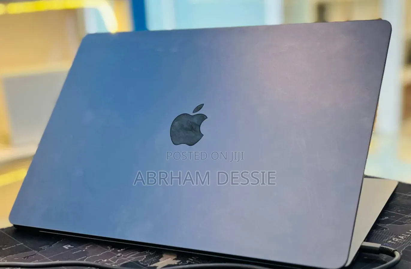 New Laptop Apple MacBook Air 2024 M3 8GB Apple M3 SSD 256GB