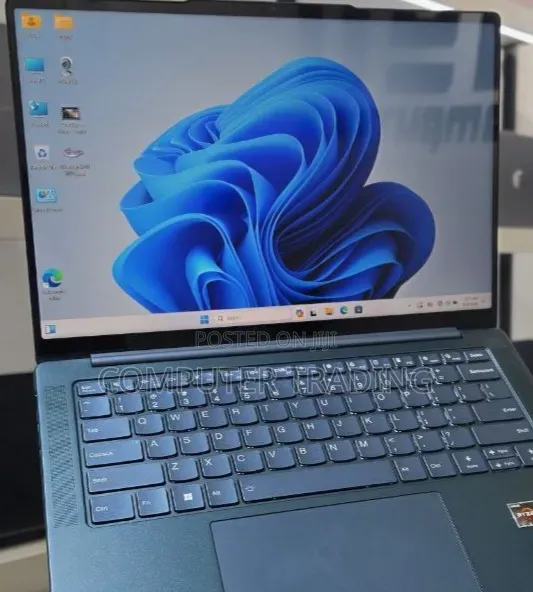 New Laptop Lenovo Yoga 2 16GB AMD Ryzen 7 SSD 512GB
