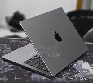 New Laptop Apple MacBook Pro 2023 M3 8GB Apple M3 Pro SSD 512GB