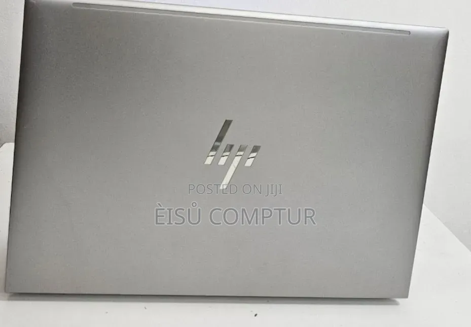 New Laptop HP ZBook Studio 16GB Intel Core i5 SSD 512GB