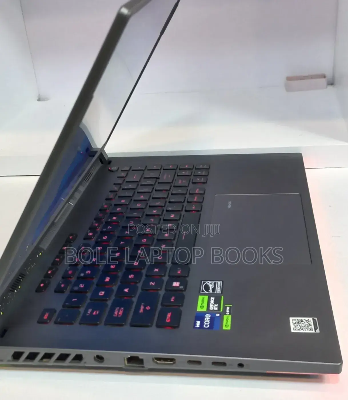 New Laptop Asus ROG Strix G15 16GB Intel Core i9 SSD 1T