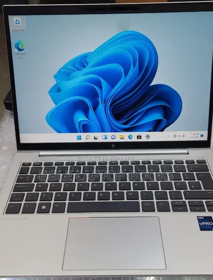 New Laptop HP EliteBook 640 G9 16GB Intel Core i5 SSD 1T