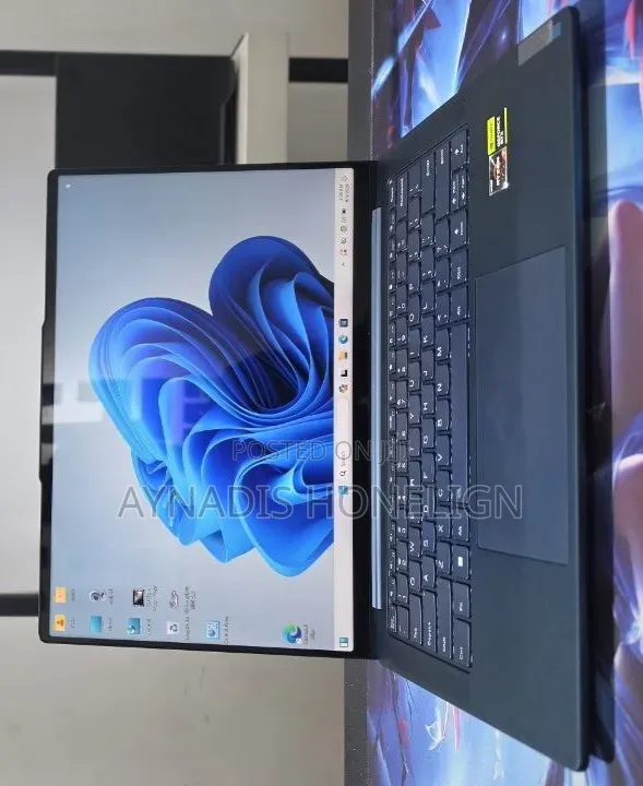 New Laptop Lenovo Yoga 3 16GB AMD Ryzen 7 SSD 512GB