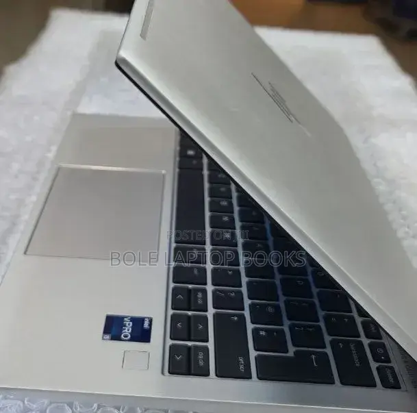 New Laptop HP EliteBook 640 G9 16GB Intel Core i5 SSD 1T