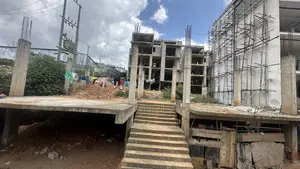 አስቸኳይ የሚሸጥ የሊዝ መሬት ቦታ ሲሚሲ ሚንስቴሮ ሰፈር