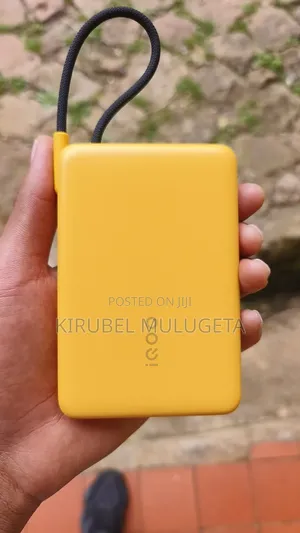 Iqoo 10,000 Mah Power Bank Light Weight
