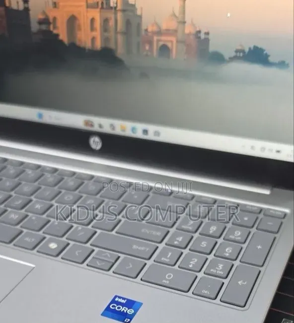 New Laptop HP Stream Notebook 16GB Intel Core i7 SSD 512GB