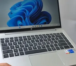 New Laptop HP EliteBook 640 G10 16GB Intel Core i7 SSHD+SSD 1T