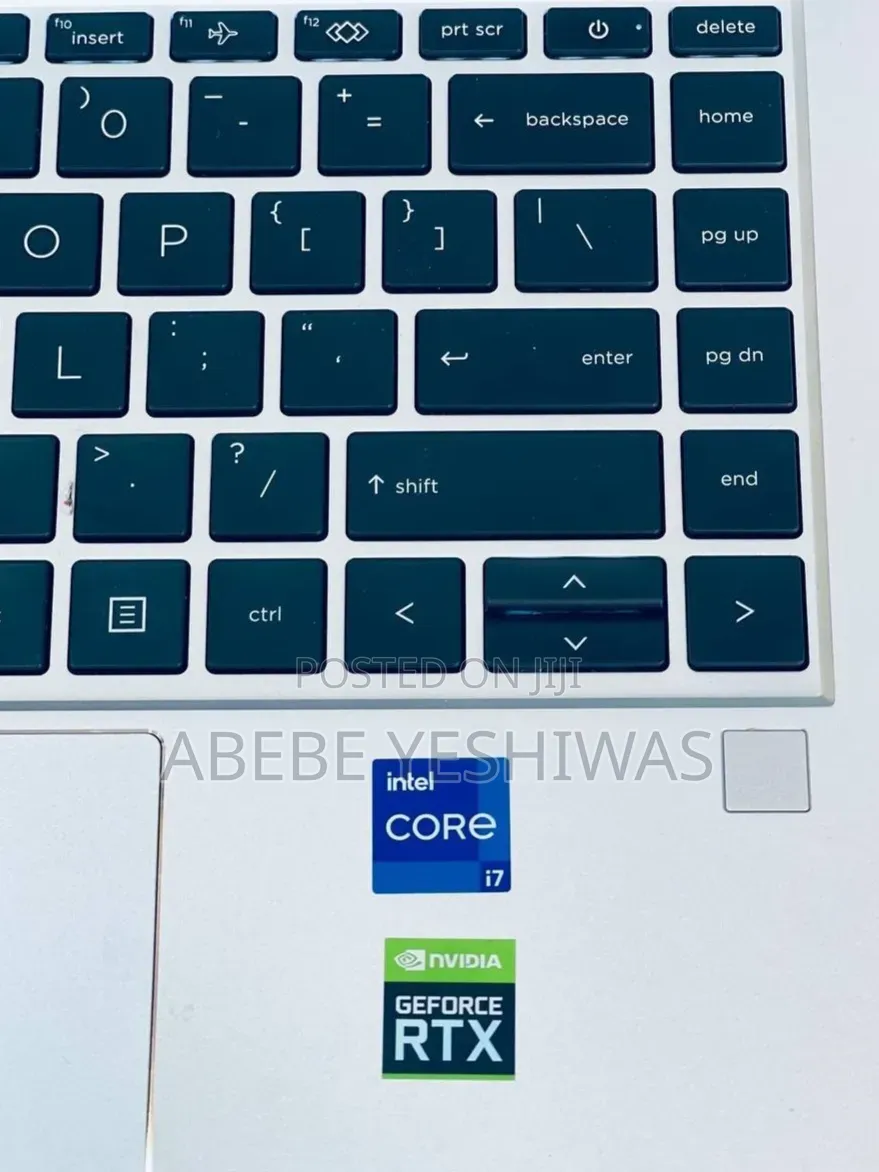New Laptop HP ProBook 11 X360 32GB Intel Core i7 SSD 1T