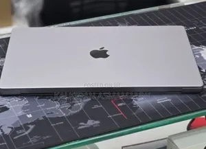 New Laptop Apple MacBook Pro 2022 M2 16GB Apple M2 SSD 512GB