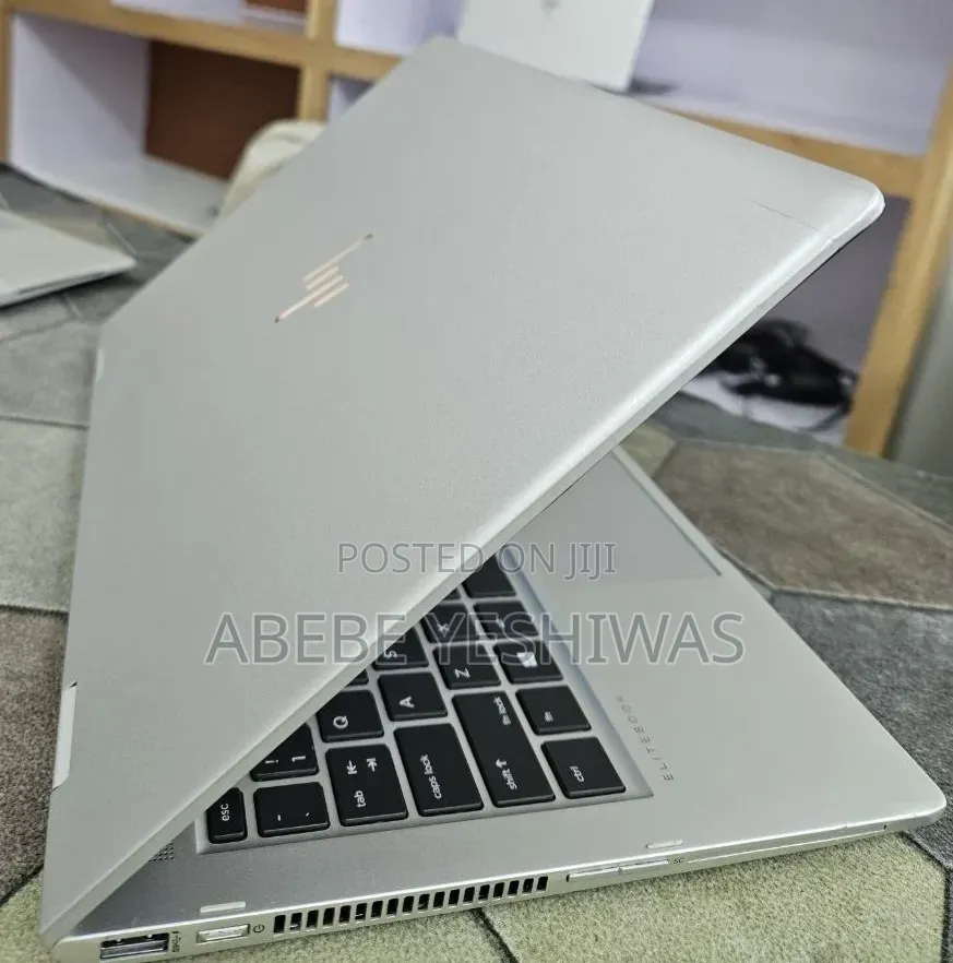 New Laptop HP EliteBook 830 16GB Intel Core i5 SSD 512GB