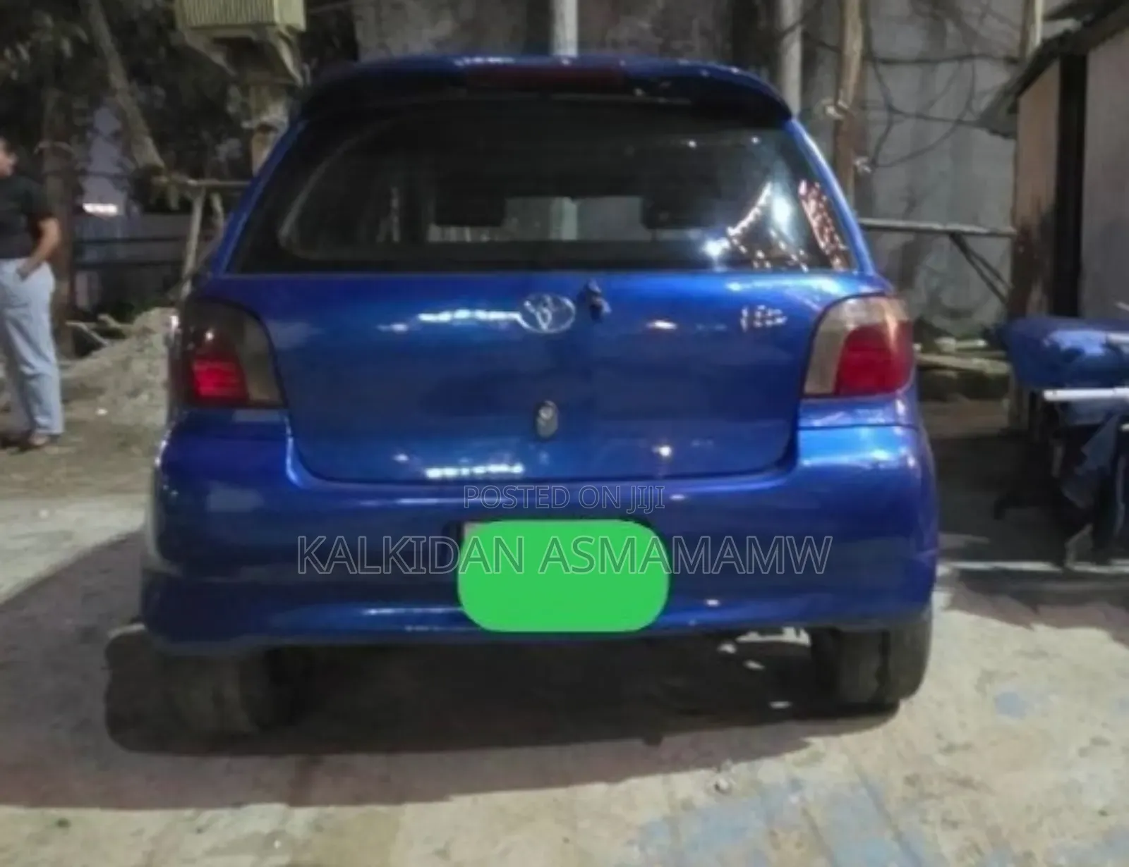 Toyota Vitz 2001 Blue