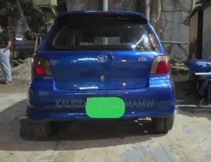 Toyota Vitz 2001 Blue