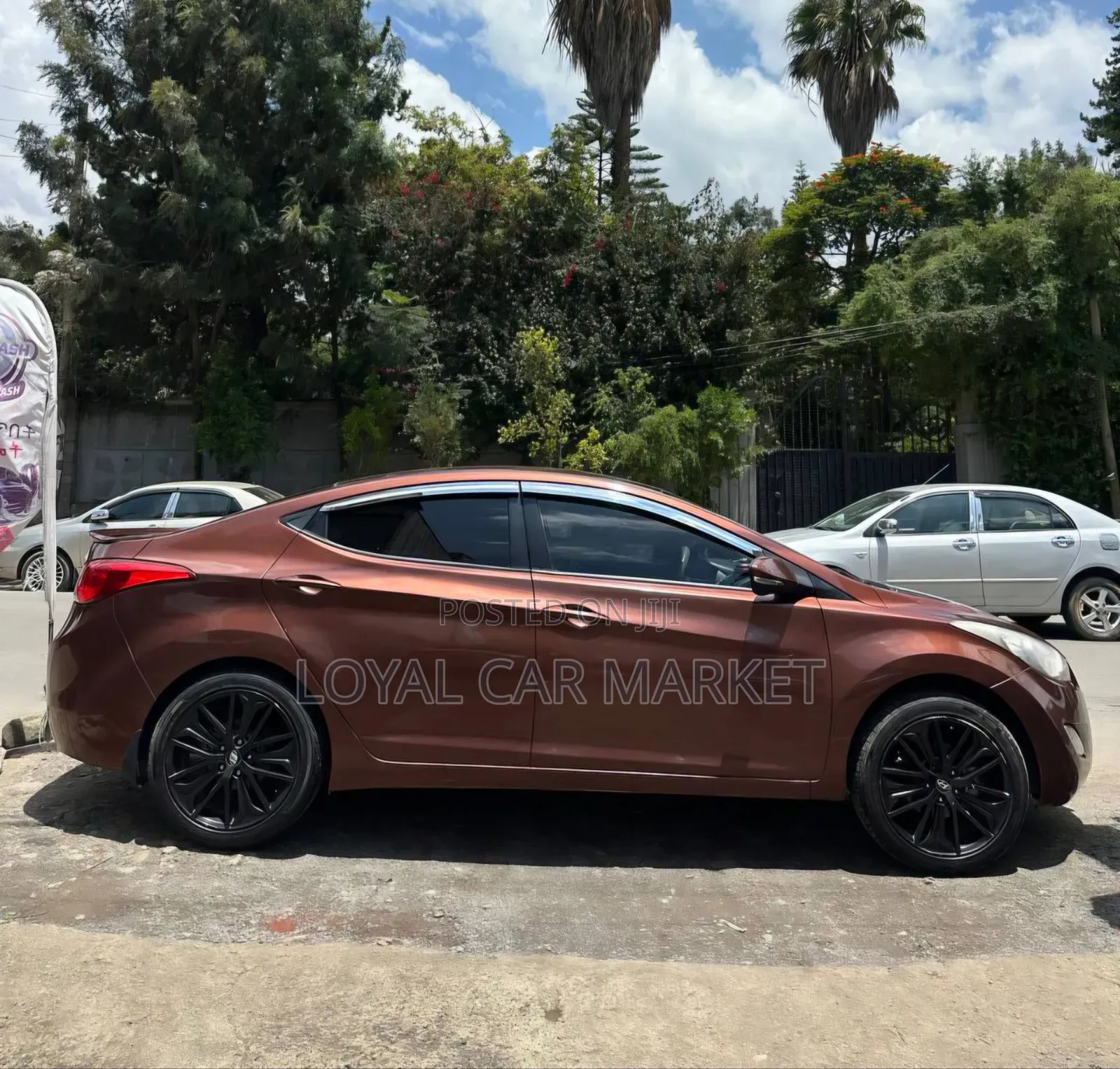 Hyundai Elantra 2013 Brown