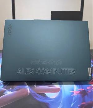 New Laptop Lenovo 16GB AMD Ryzen 7 SSD 512GB