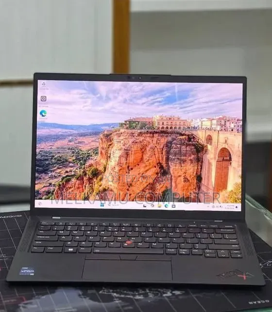 New Laptop Lenovo ThinkPad X1 Carbon 16GB Intel Core i7 SSD 512GB