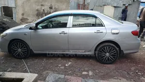 Toyota Corolla 2013 Silver