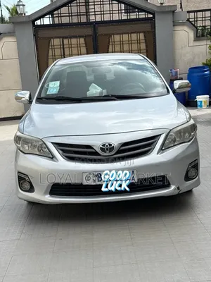 Toyota Corolla 2013 Silver