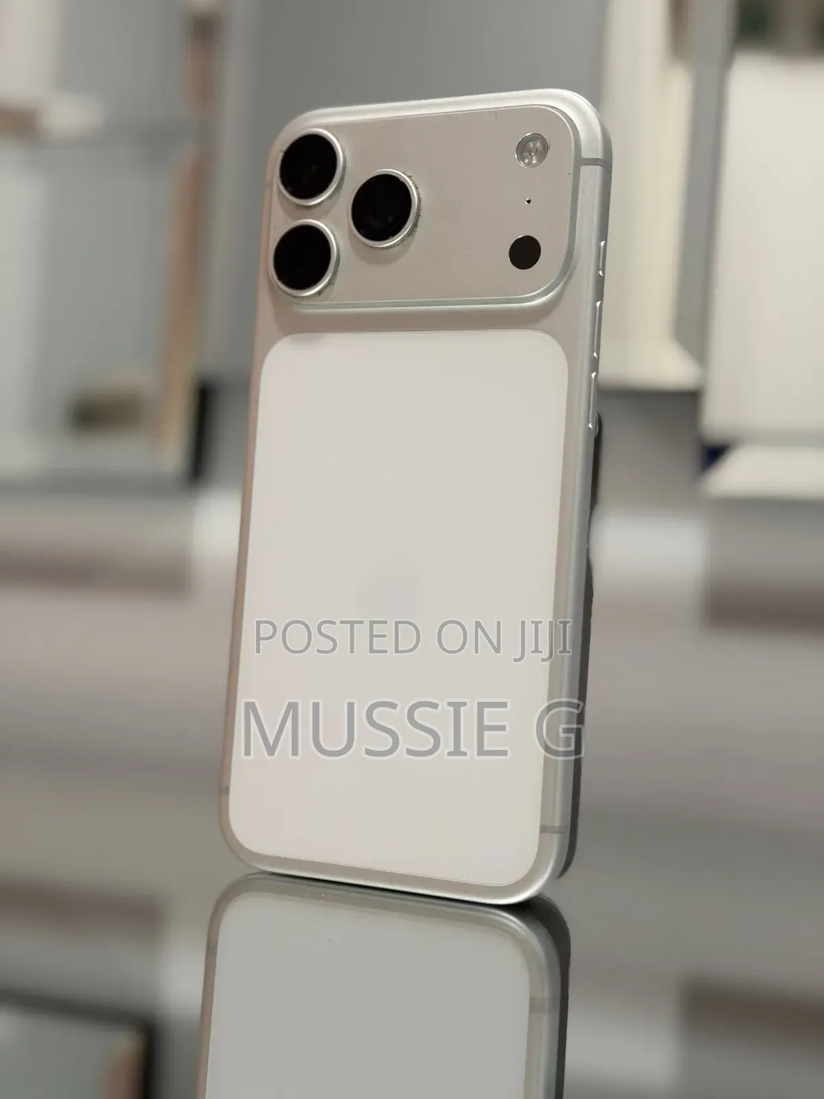 New Apple iPhone 18 Pro Max 256 GB White