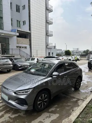 BYD E2 43 kWh 94 hp FWD 2025 Gray
