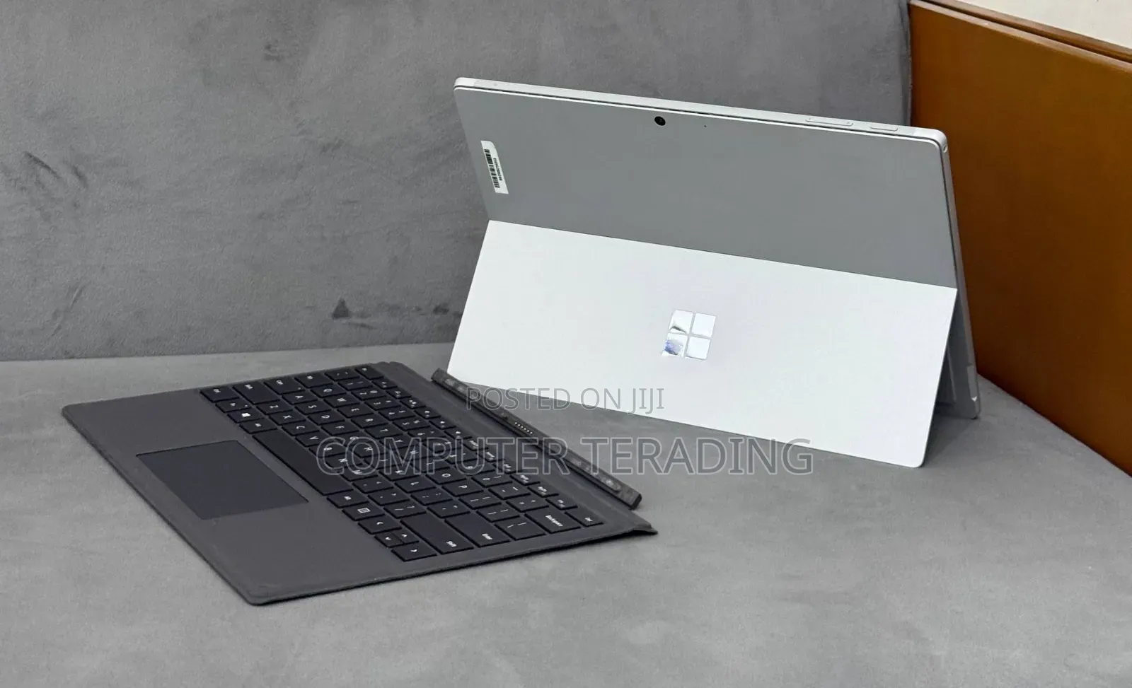 New Laptop Microsoft Surface Pro 7+ 16GB Intel Core i5 SSD 256GB