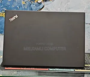 New Laptop Lenovo ThinkPad T480s 8GB Intel Core i7 SSD 256GB