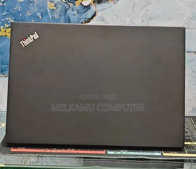 New Laptop Lenovo ThinkPad T480s 8GB Intel Core i7 SSD 256GB