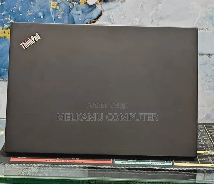 New Laptop Lenovo ThinkPad T480s 8GB Intel Core i7 SSD 256GB
