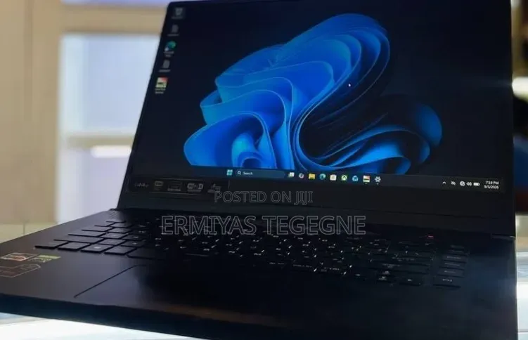 New Laptop Asus ROG Strix G15 16GB AMD Ryzen 7 SSD 512GB