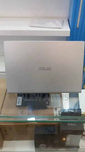New Laptop Asus Vivobook 14 8GB Intel Atom SSD 256GB