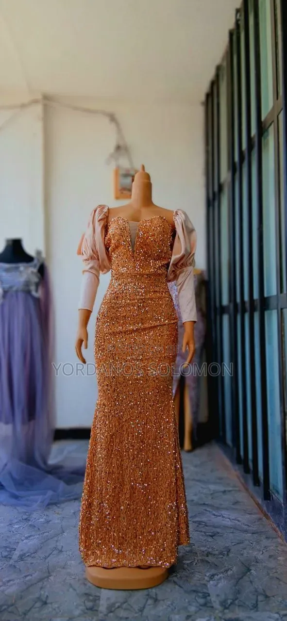 Full Rental Clothes for Sell