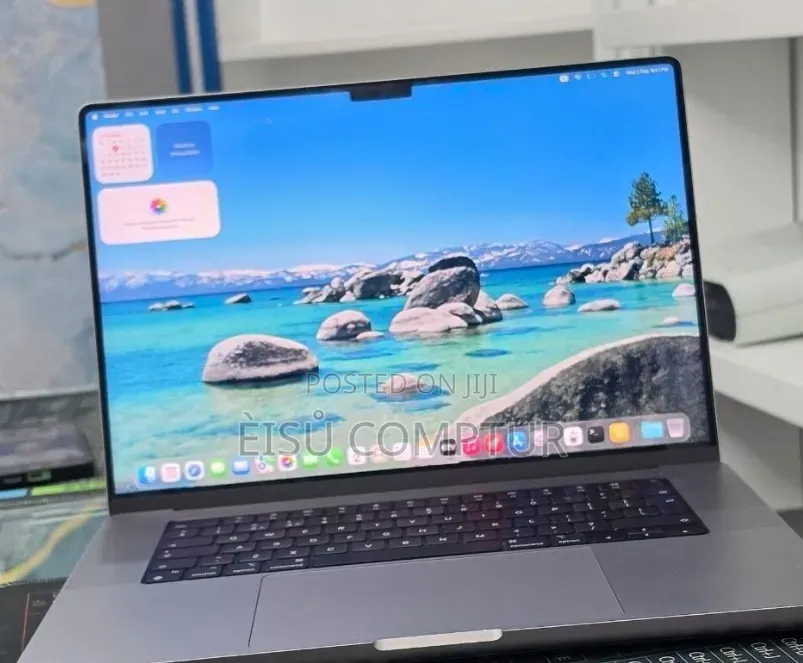 New Laptop Apple MacBook Pro 2021 M1 32GB Apple M1 SSD 512GB