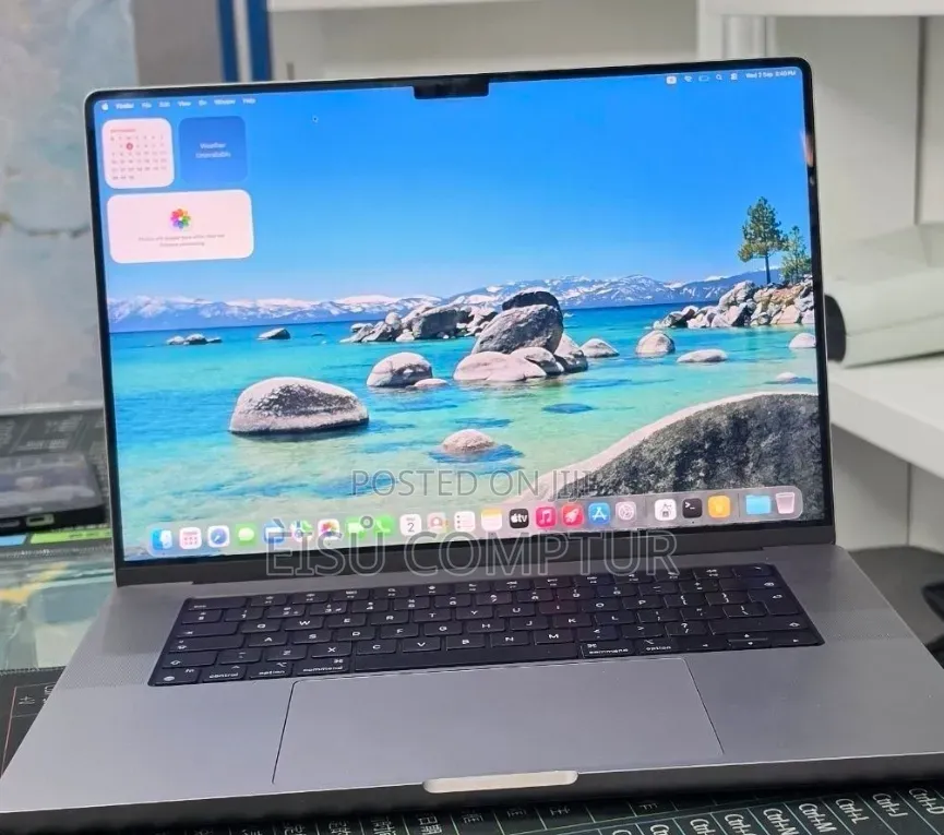 New Laptop Apple MacBook Pro 2021 M1 32GB Apple M1 SSD 512GB