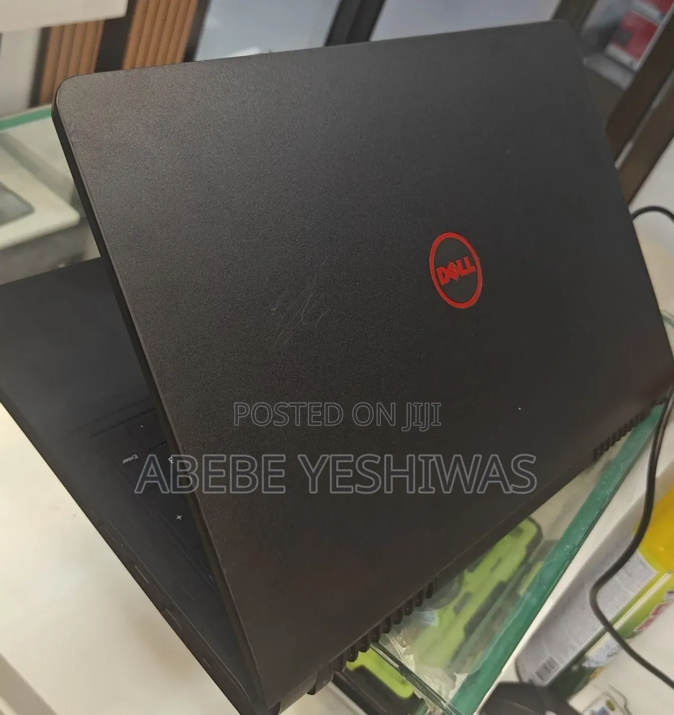 New Laptop Dell Inspiron 15 8GB Intel Core i7 SSD 256GB