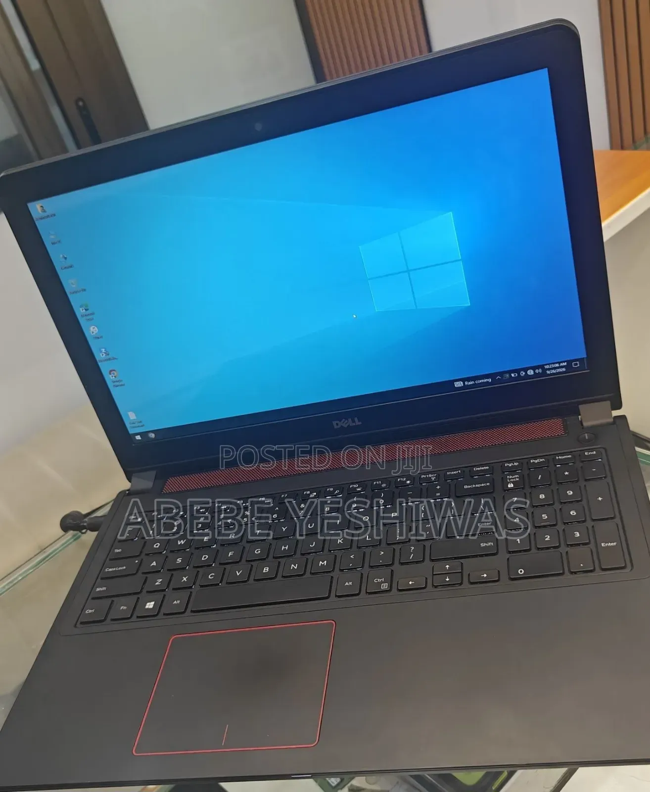 New Laptop Dell Inspiron 15 8GB Intel Core i7 SSD 256GB