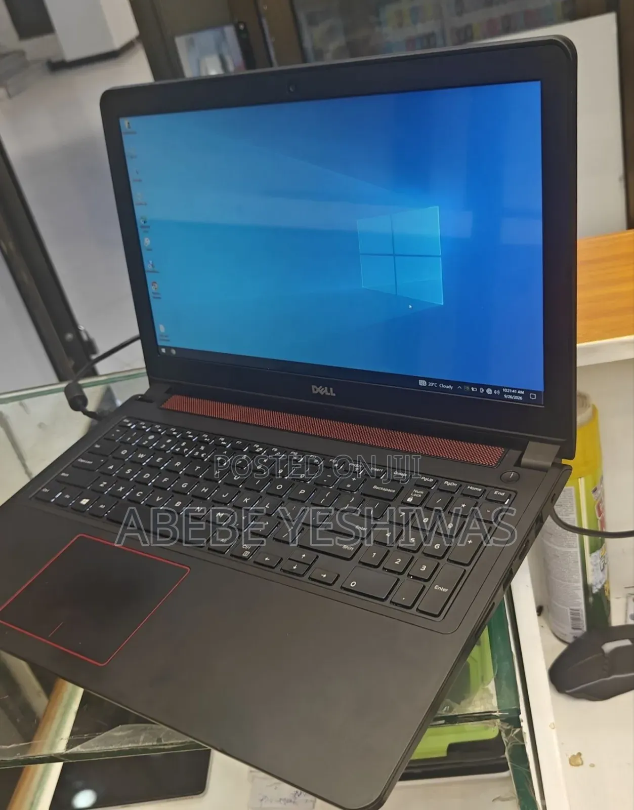 New Laptop Dell Inspiron 15 8GB Intel Core i7 SSD 256GB