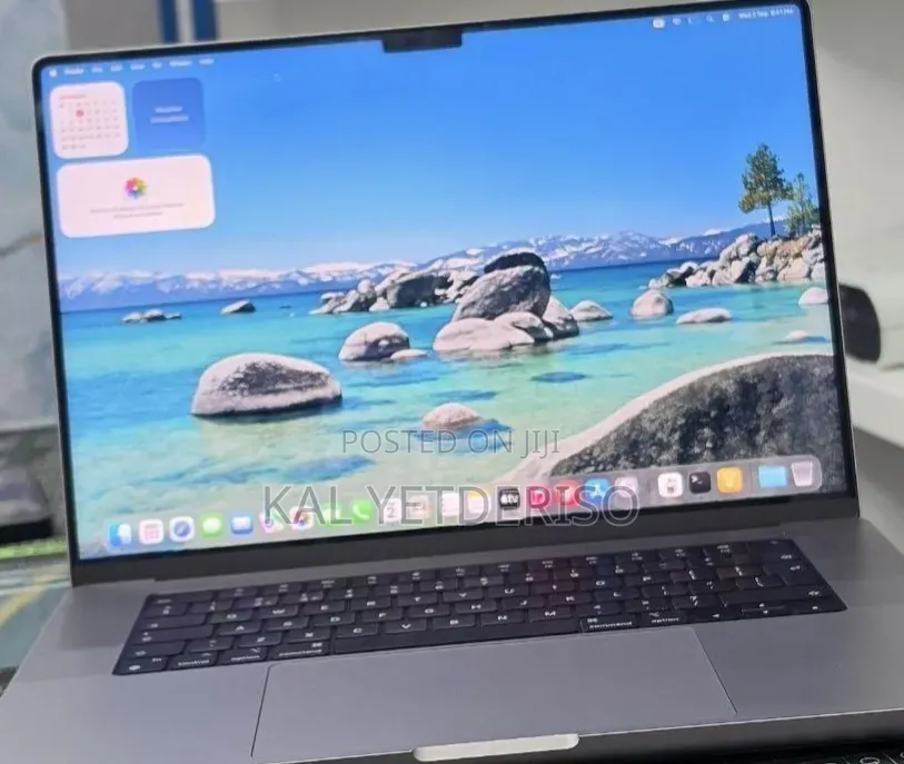 New Laptop Apple MacBook Pro 2021 M1 32GB Apple M1 SSD 512GB