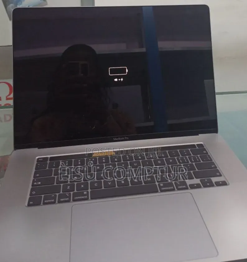 New Laptop Apple MacBook Pro 2019 32GB Intel Core i9 SSD 1T