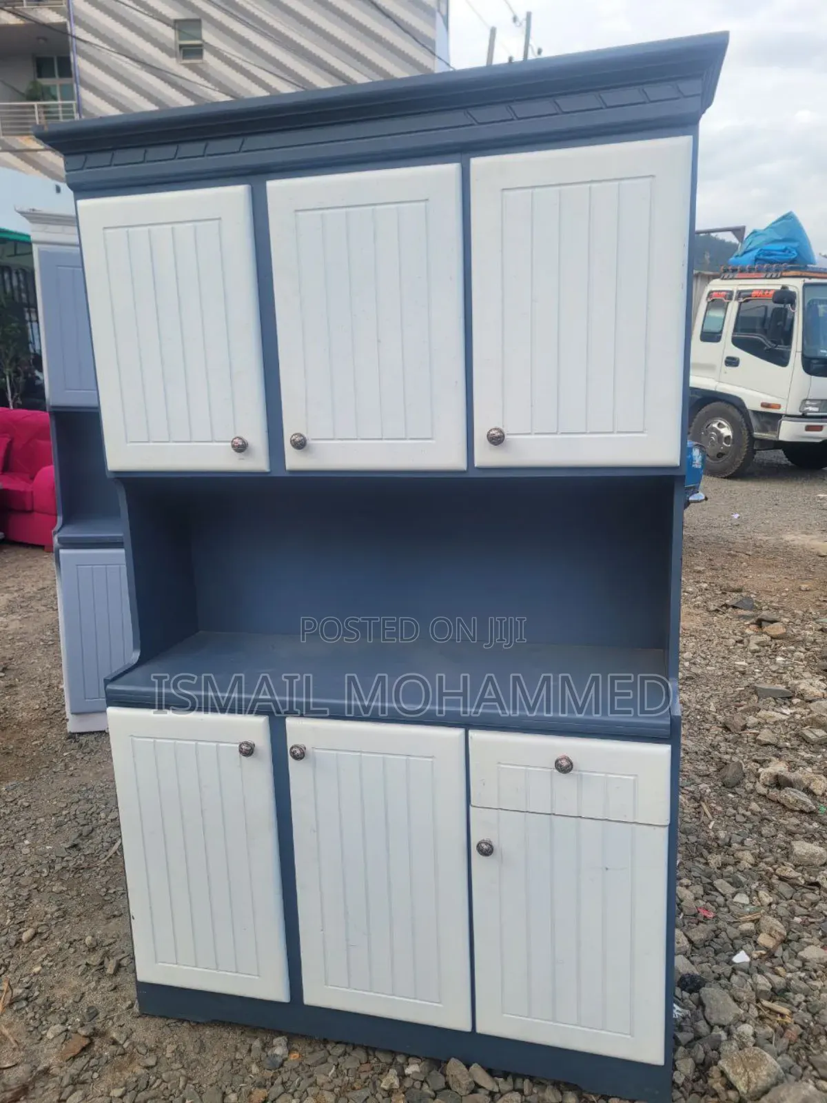 Laminated MDF Kitchen Cabinet - High Quality