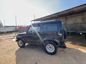Suzuki Samurai 1993 Black