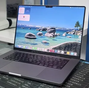 New Laptop Apple MacBook Pro 32GB Apple M1 Pro SSD 512GB