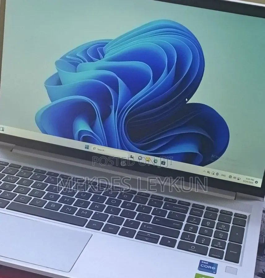 New Laptop HP ProBook X360 445 G8 16GB Intel Core i5 SSD 512GB