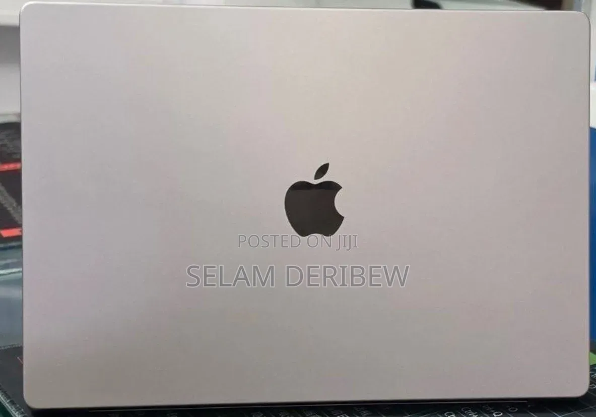 New Laptop Apple MacBook Pro 2021 M1 32GB Apple M1 SSD 512GB