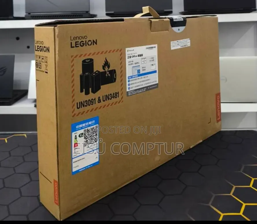 New Lenovo Legion Y7000P IRX9 Gaming Laptop 16GB Intel Core i9 SSD 1T