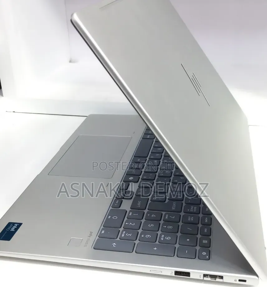 New Laptop HP EliteBook 660 G11 16GB Intel Core Ultra 7 SSD 512GB