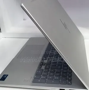 New Laptop HP EliteBook 660 G11 16GB Intel Core Ultra 7 SSD 512GB