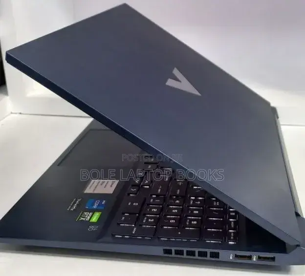 New Laptop HP Victus 16 16GB Intel Core i7 SSD 512GB